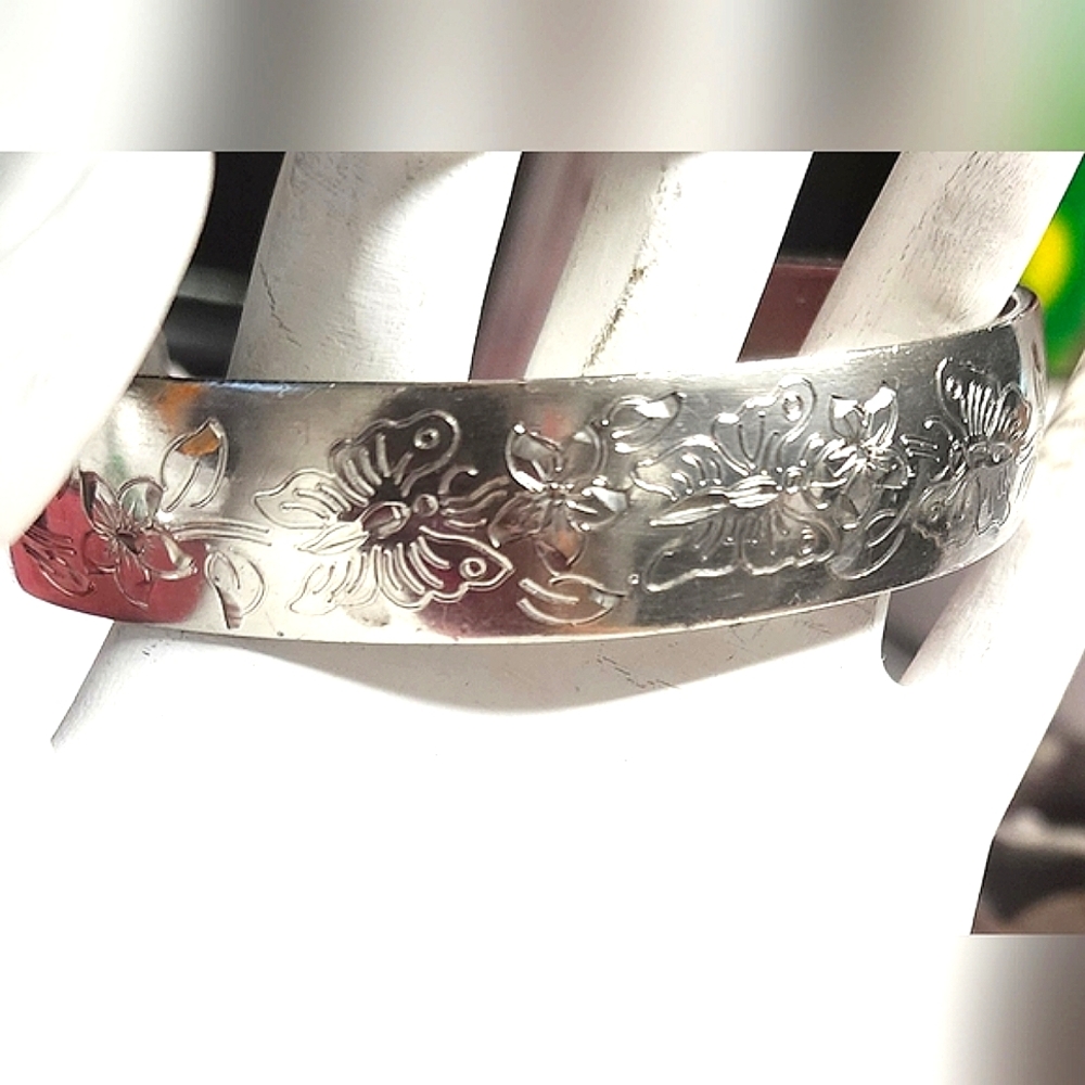 KIRK STIEFF ADJUSTABLE BRACELET